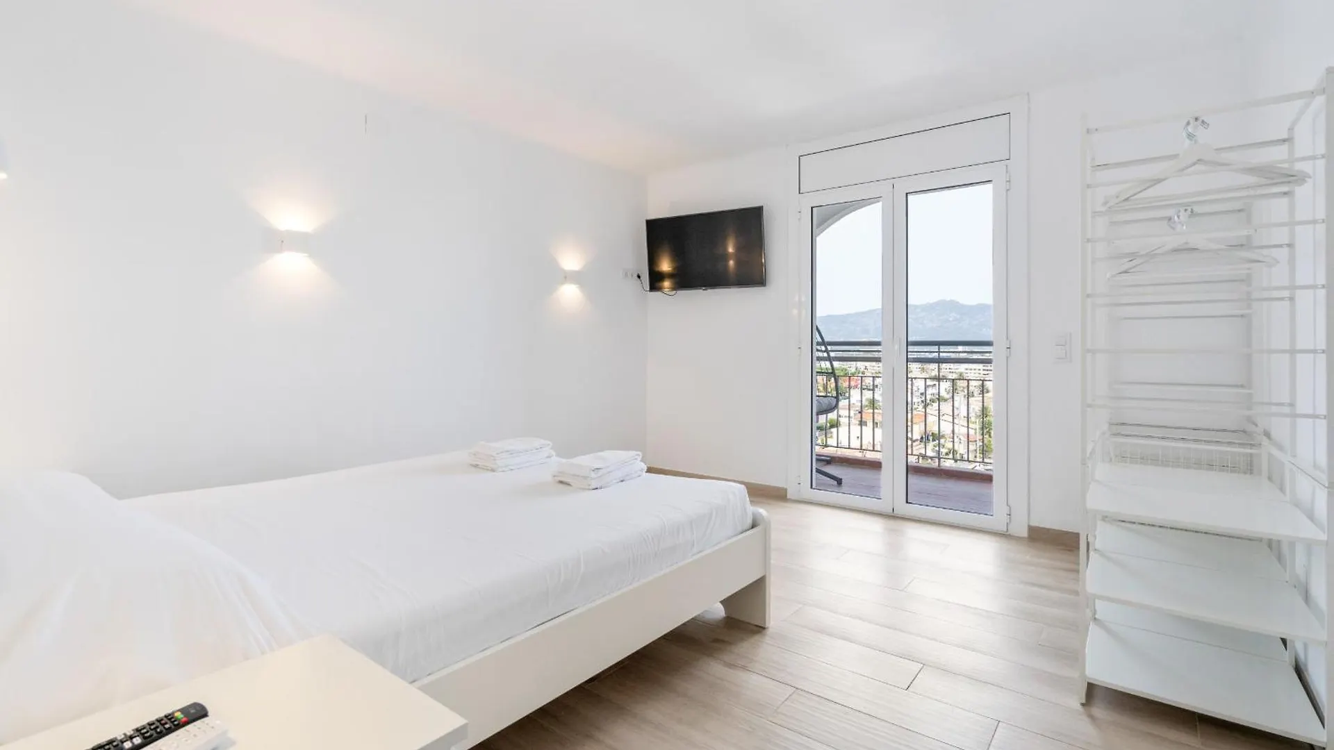 Welcs Apartamento 064 Emp Frente Al Mar Empuriabrava 0*,